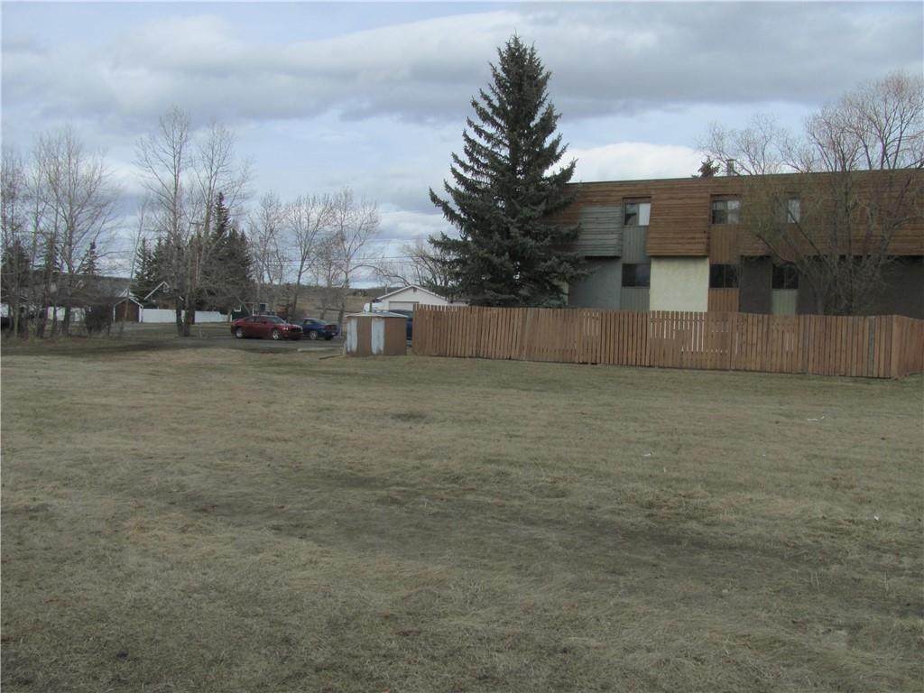 150 EDWARD Avenue - Photo 1