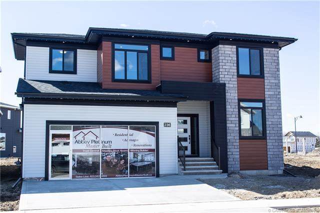 236 Ellington Crescent - Photo 1