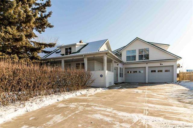 4002 49 Avenue - Photo 1