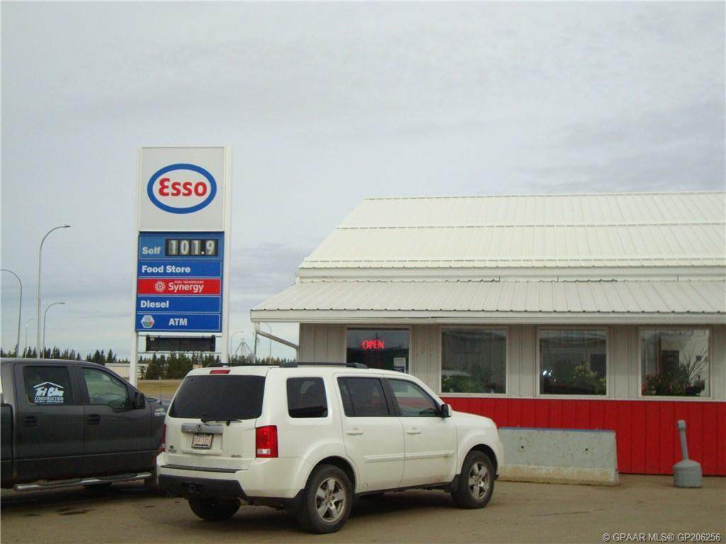 4919 43 Street - Photo 1