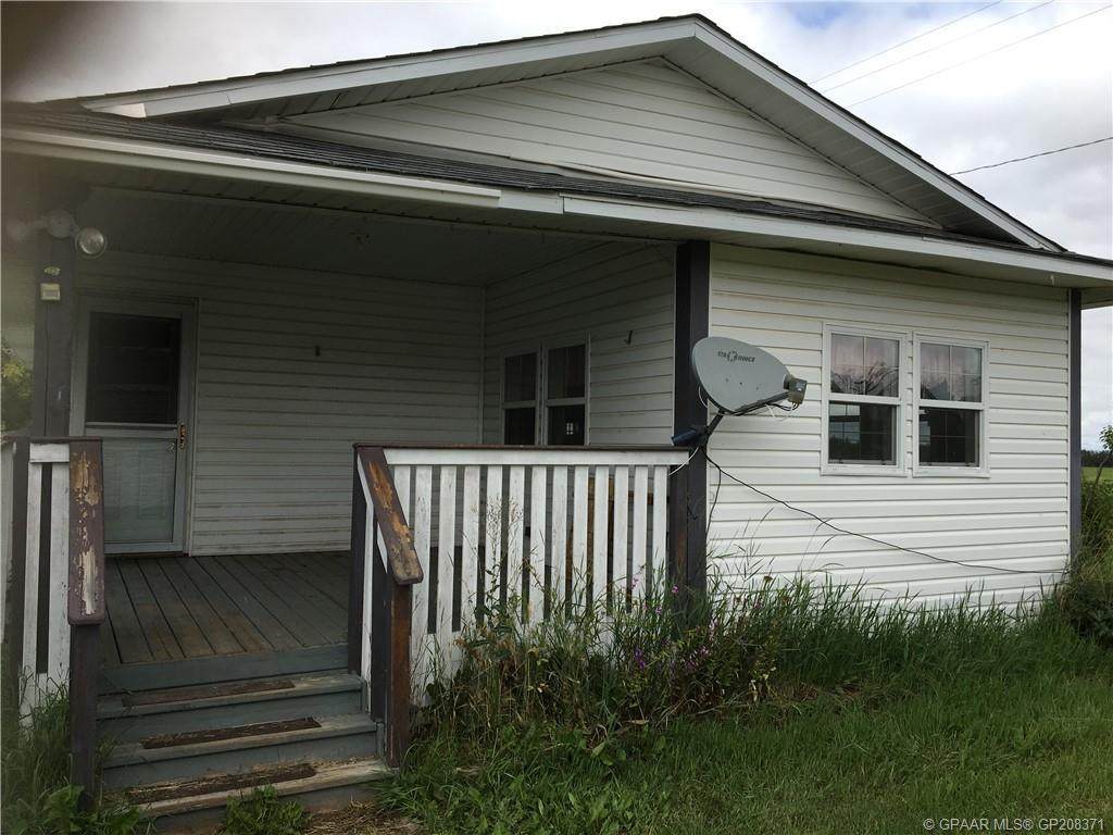 5005 50 Street - Photo 1