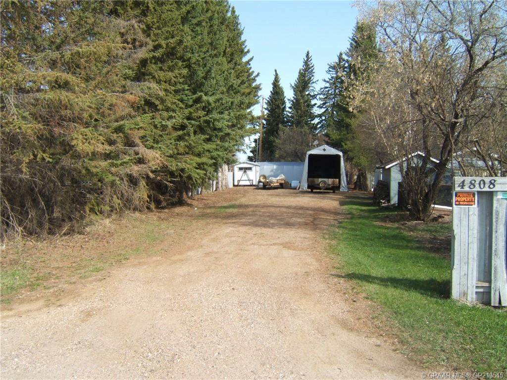 4808 59 A Avenue - Photo 1