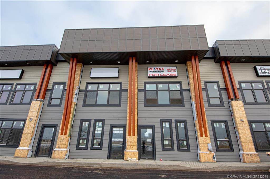 11706 104 Avenue - Photo 1