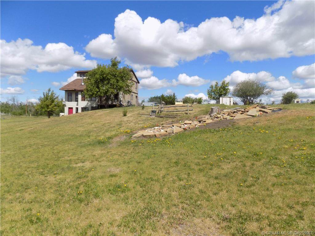 50069 Township Road 811 - Photo 1
