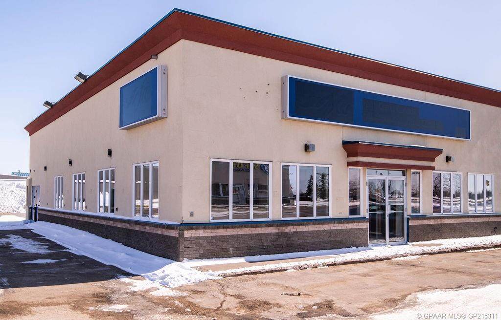 10416 116 Avenue - Photo 1