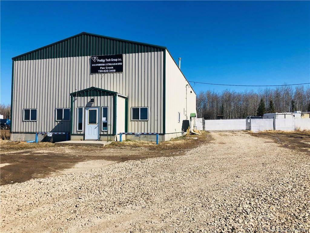 306 2 Avenue - Photo 1