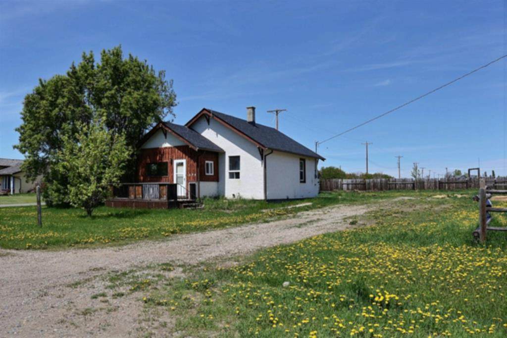 399 1 Street - Photo 1