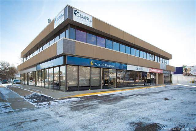 1111 Kingsway Avenue - Photo 1