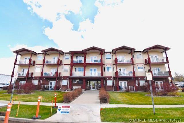 105 Main Street - Photo 1