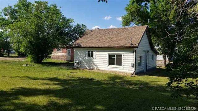 107 3 Street - Photo 1