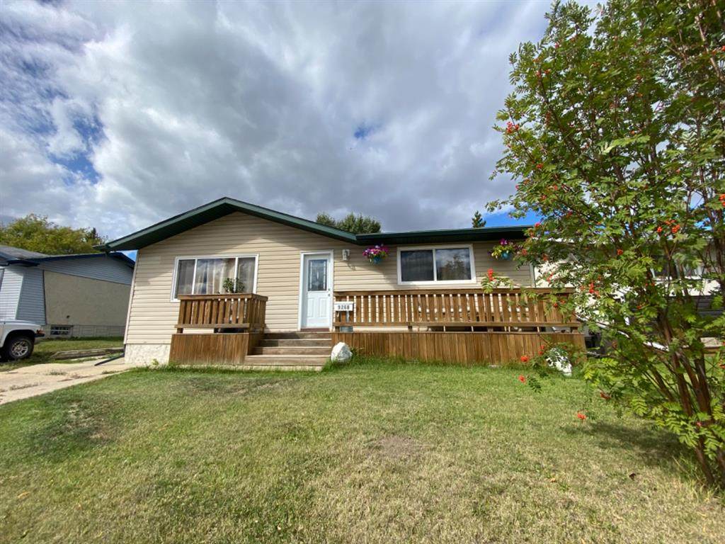 9268 110 Avenue - Photo 1