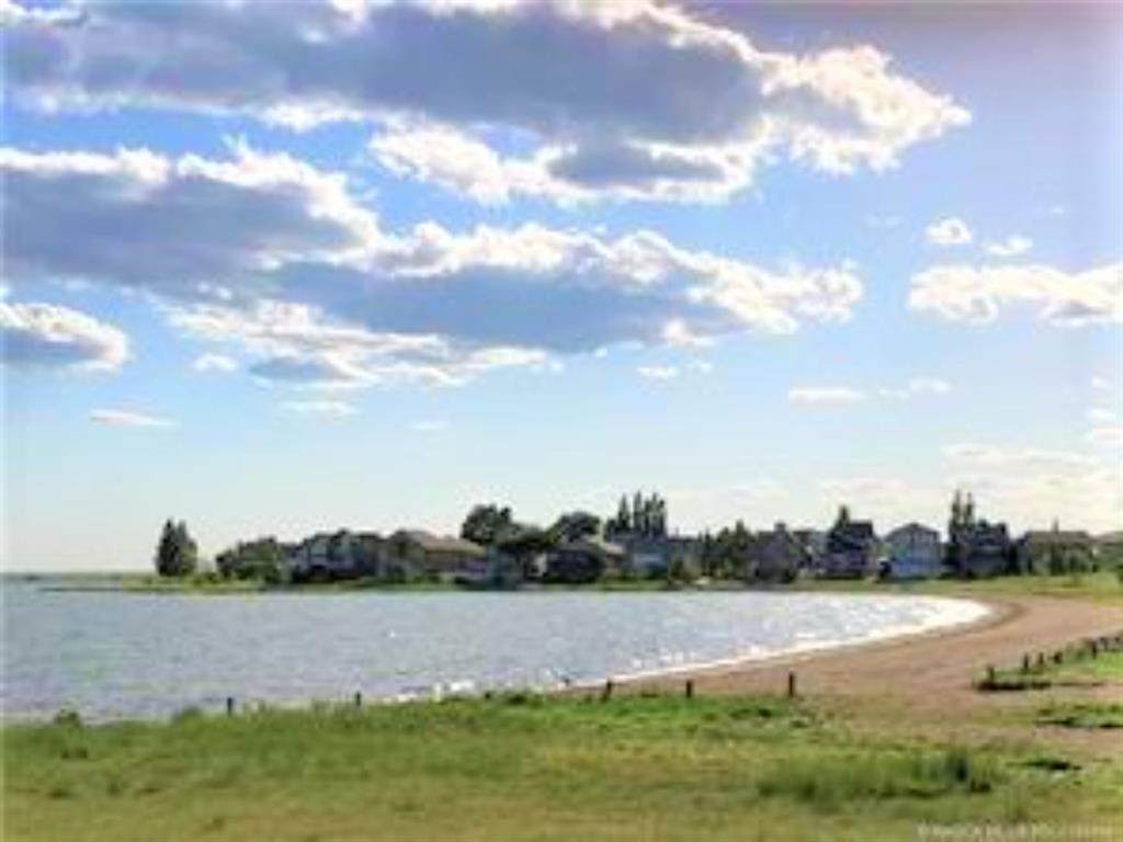 100 White Pelican View - Photo 1