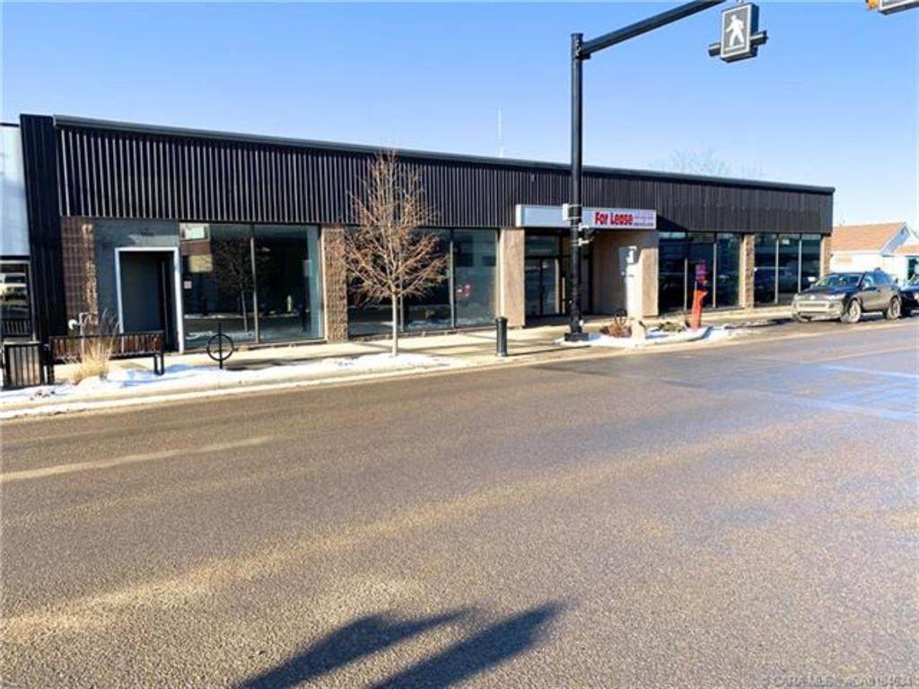 4914 Broadway Avenue - Photo 1