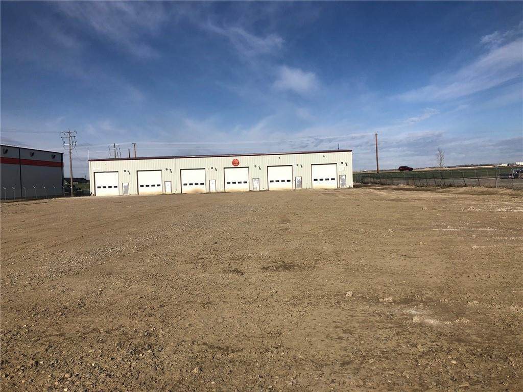 450163 82 Street - Photo 1