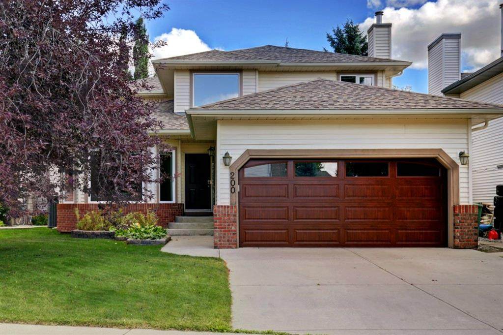 200 Douglas Shore Close - Photo 1