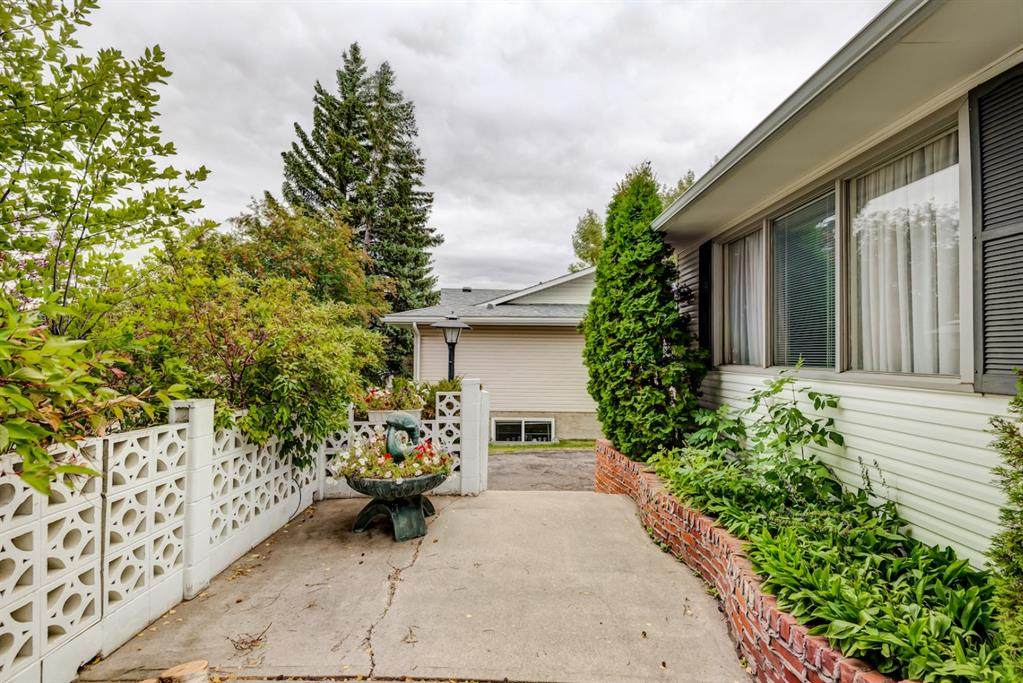 4815 Dalhart Road - Photo 1