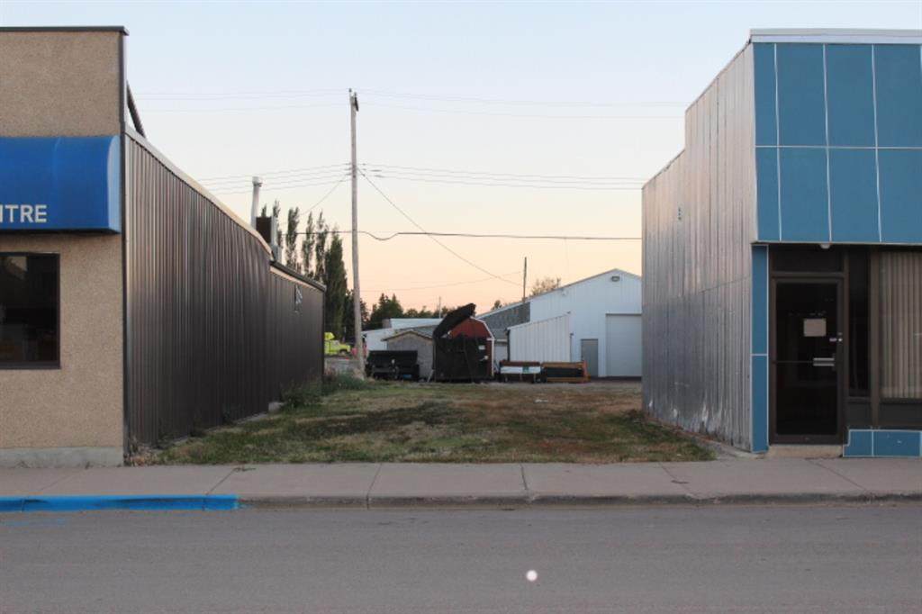 135 5 Avenue - Photo 1