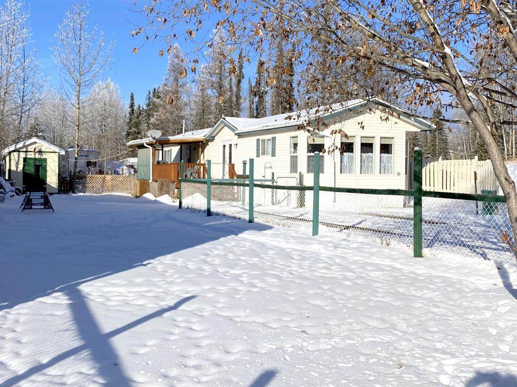 9 Pinewood Drive - Photo 1