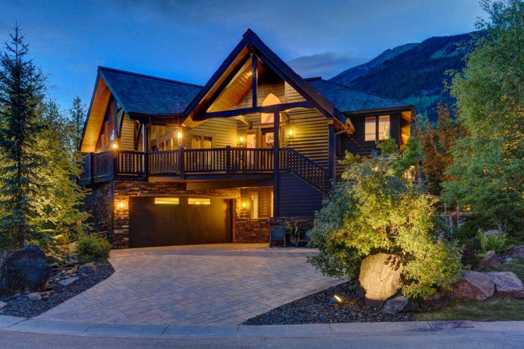 638 Silvertip Road - Photo 1