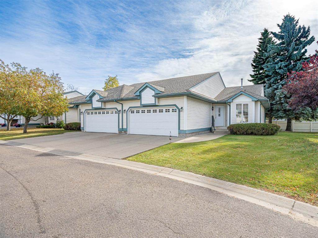 4201 56 Avenue - Photo 1