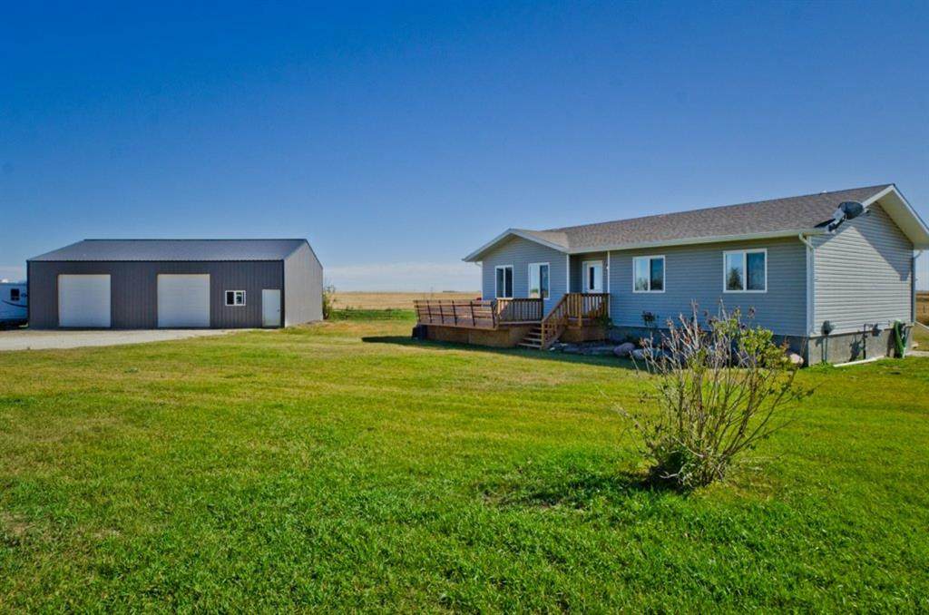 231045 Range Road 250 - Photo 1