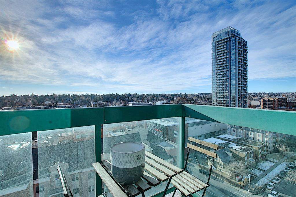836 15 Avenue - Photo 1