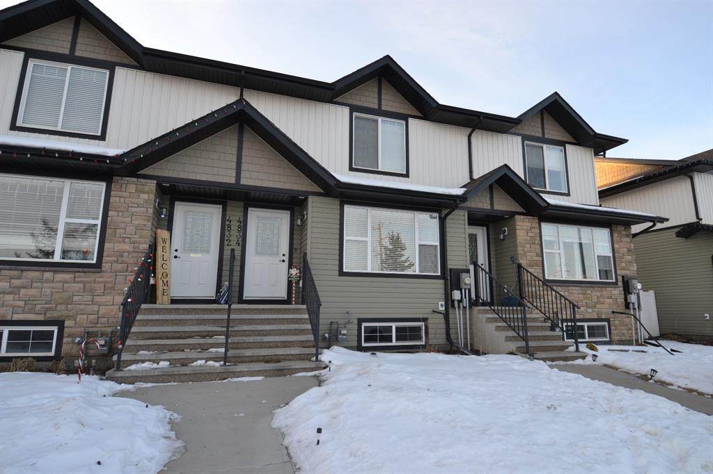 4834 43 Street - Photo 1