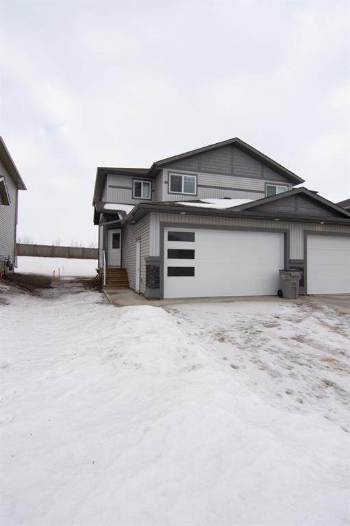 8018 91 Street - Photo 1