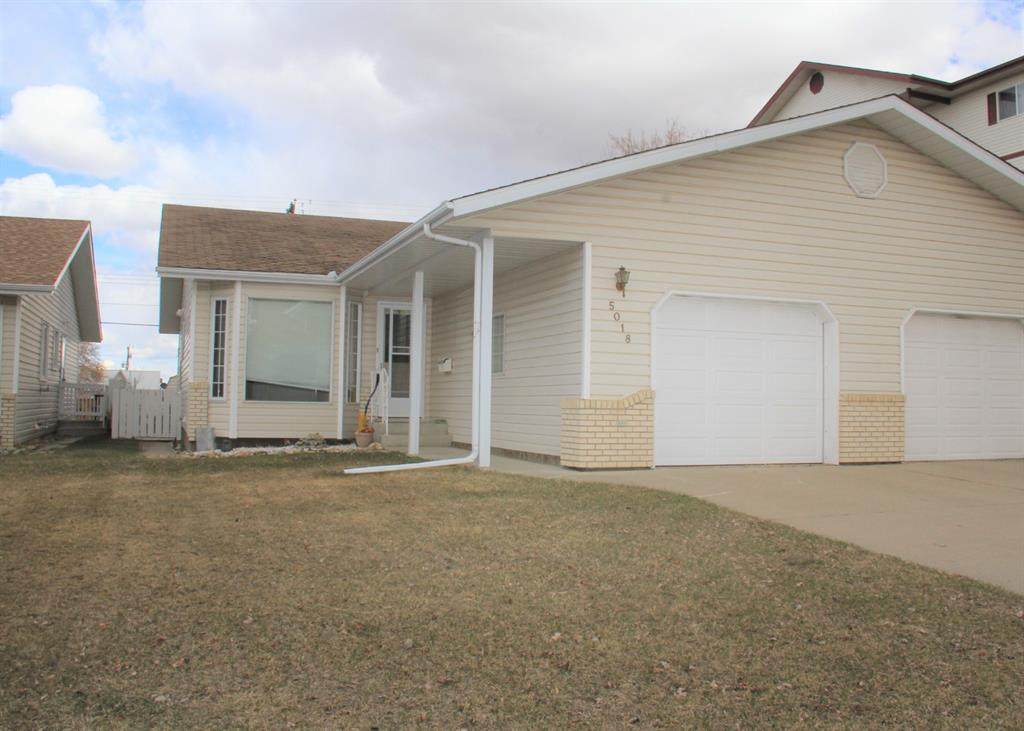 5018 48 Street - Photo 1