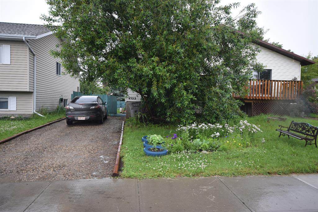 9322 74 Avenue - Photo 1