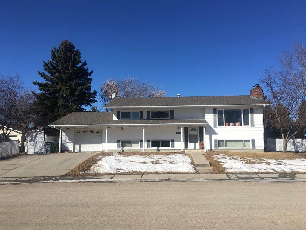 5301 15 Ave - Photo 1