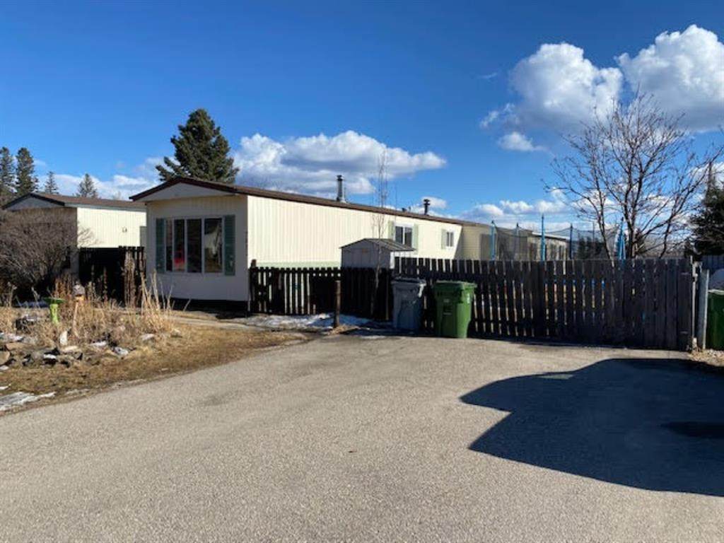7021 4A Avenue - Photo 1