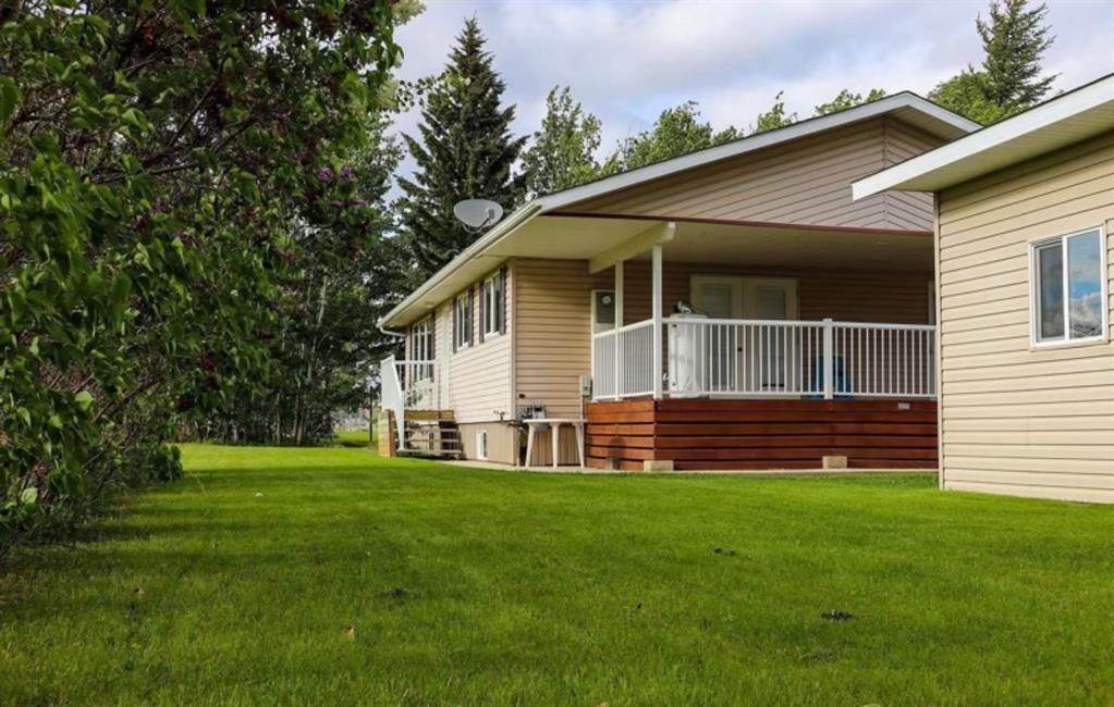402 2nd Avenue East - Photo 1