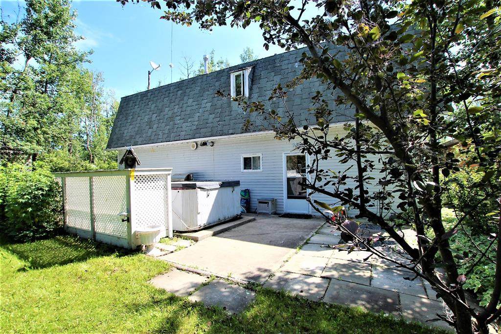 9 Birch Crescent - Photo 1