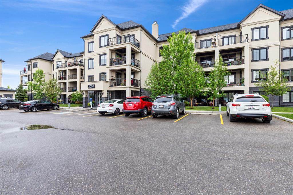 310 Mckenzie Towne Gate - Photo 1