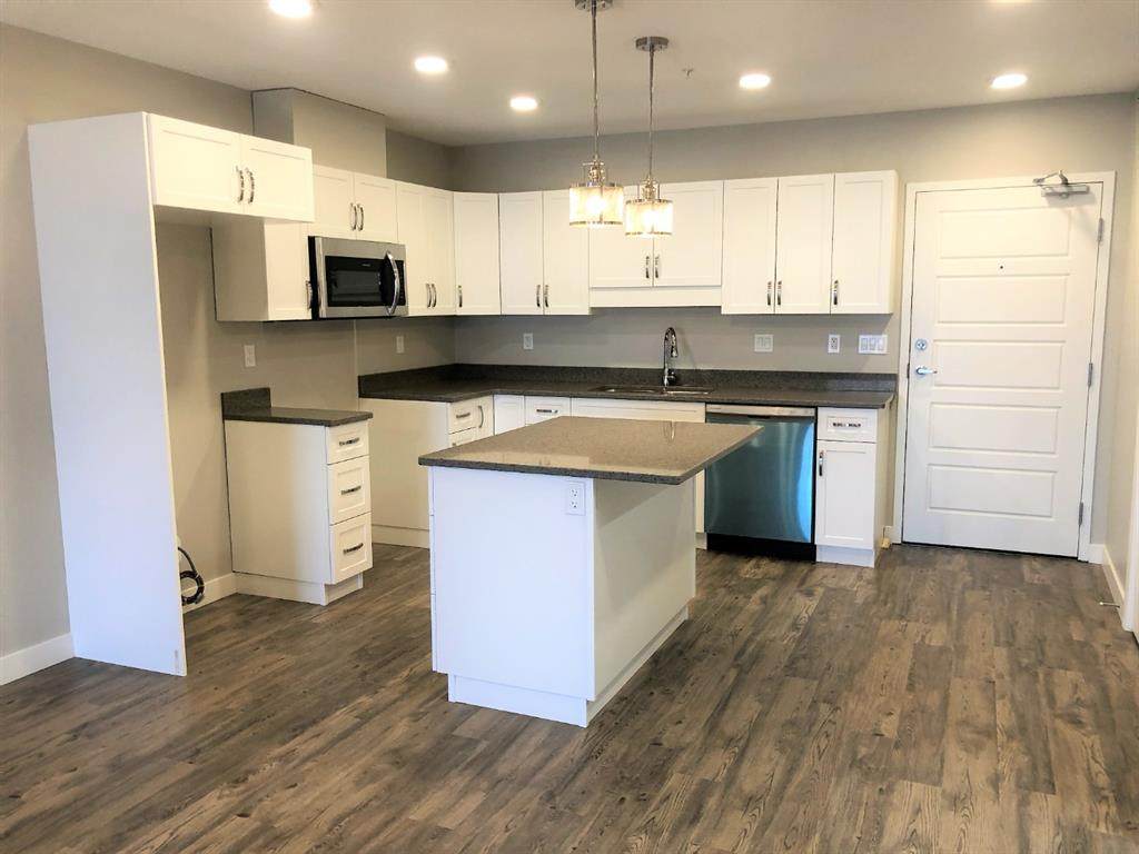 499 Meadow Lake Court - Photo 1