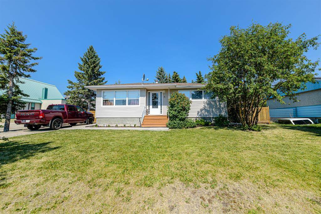 918 4th Avenue - Photo 1