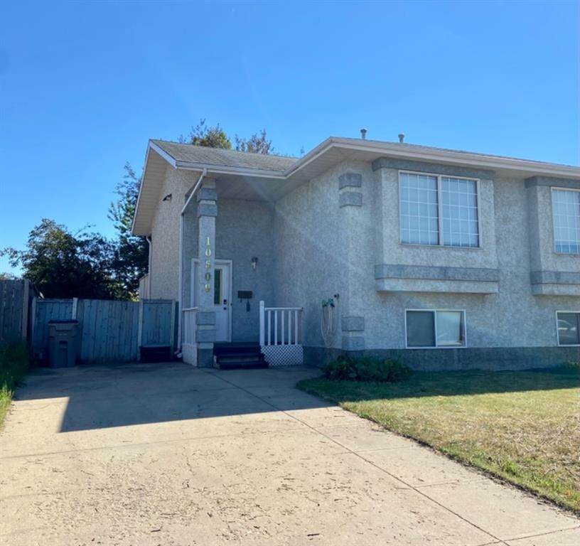 10509 83 Avenue - Photo 1