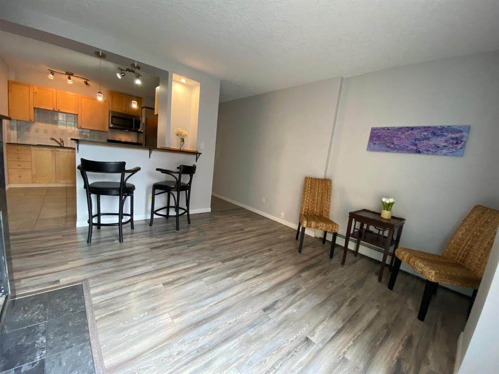 823 19 Avenue - Photo 1