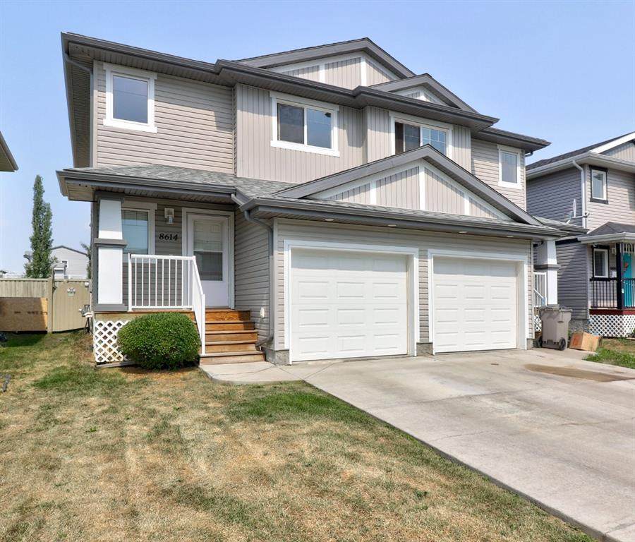 8614 103 Avenue - Photo 1