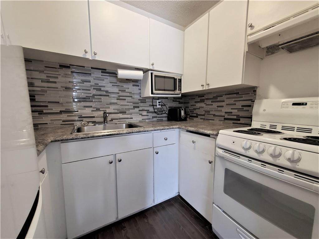 5601 Dalton Drive - Photo 1