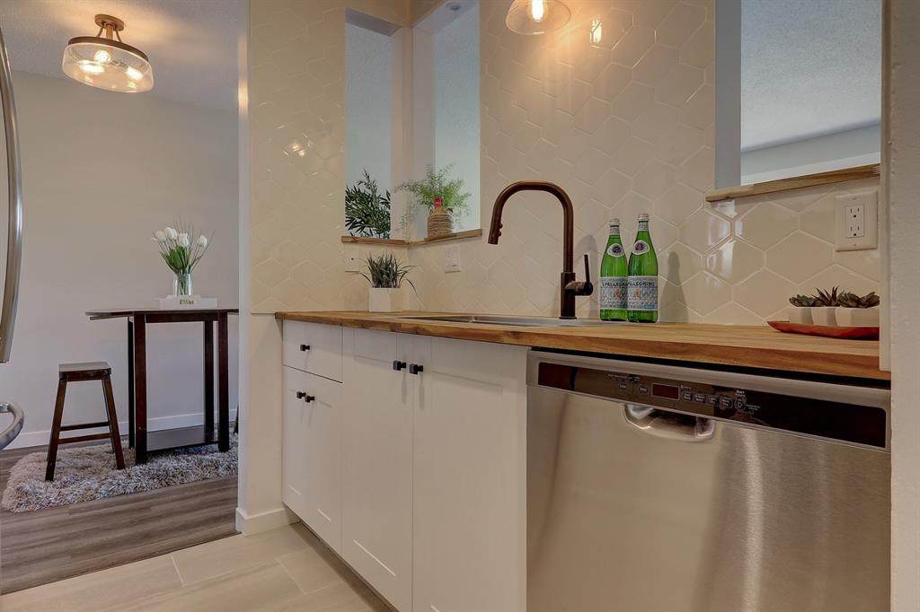 9260 108 Avenue - Photo 1