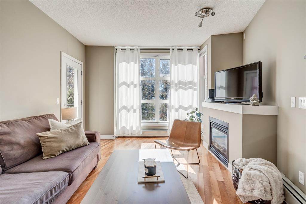 315 24 Avenue - Photo 1