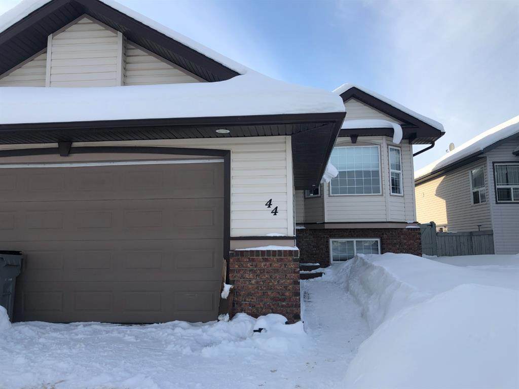 44 Pinnacle Way - Photo 1