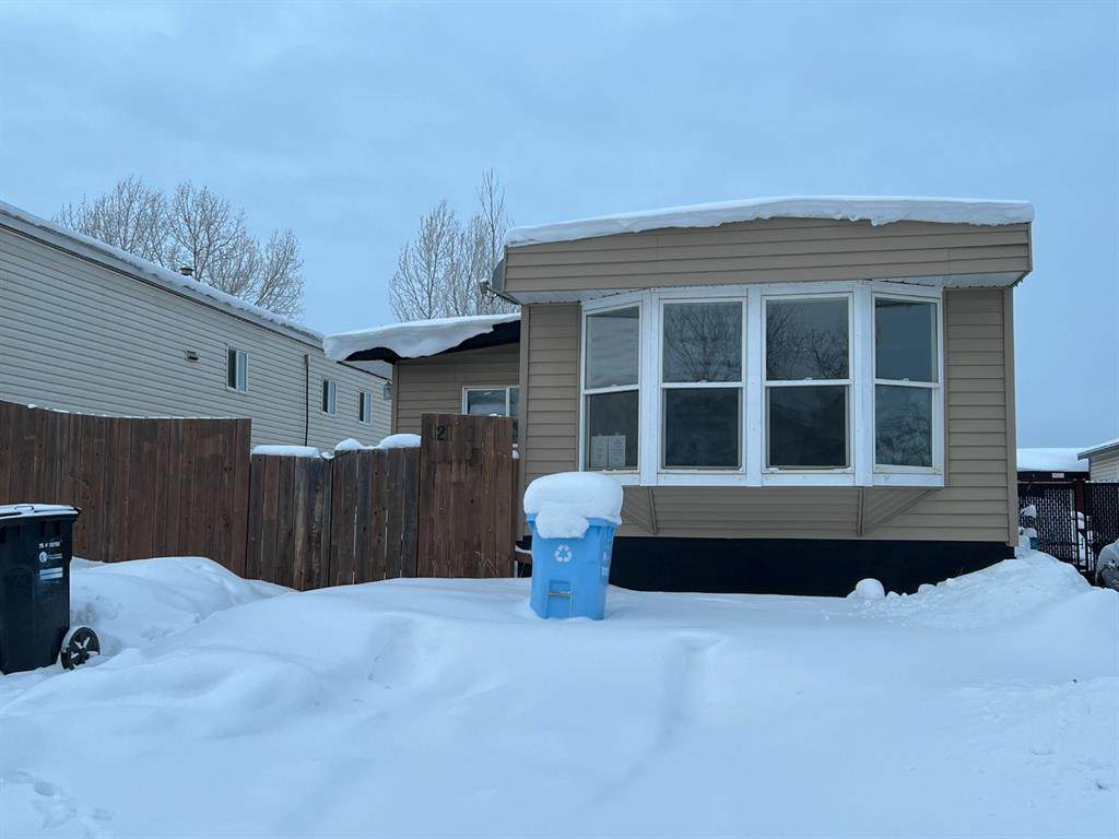 121 Grenoble Crescent - Photo 1
