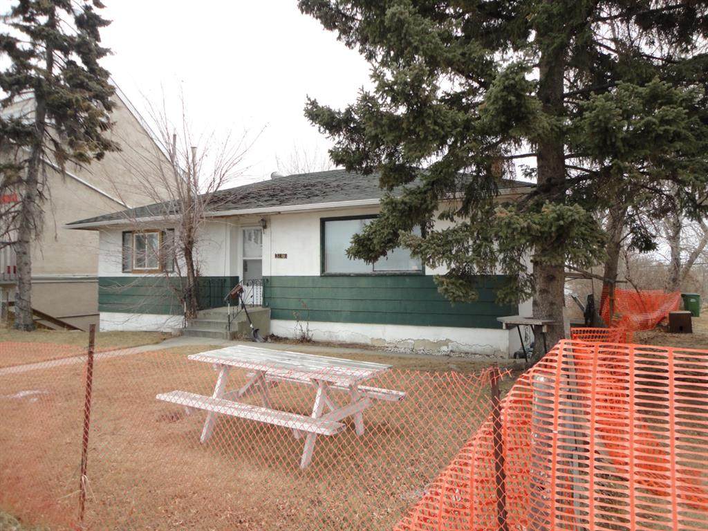 3718 Centre Street - Photo 1