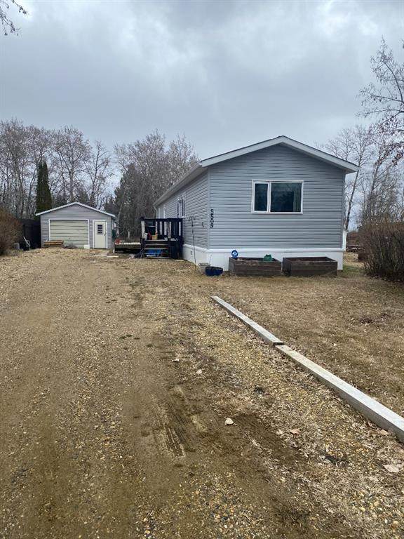 5509 51 Street - Photo 1