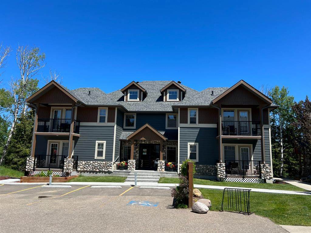 401 4 Street - Photo 1