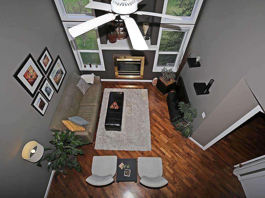 438 31 Avenue - Photo 1