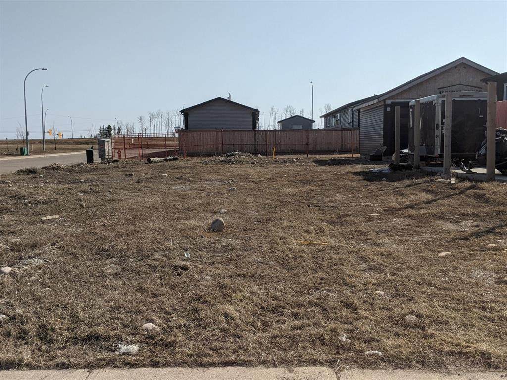 164 Beardsley Crescent - Photo 1